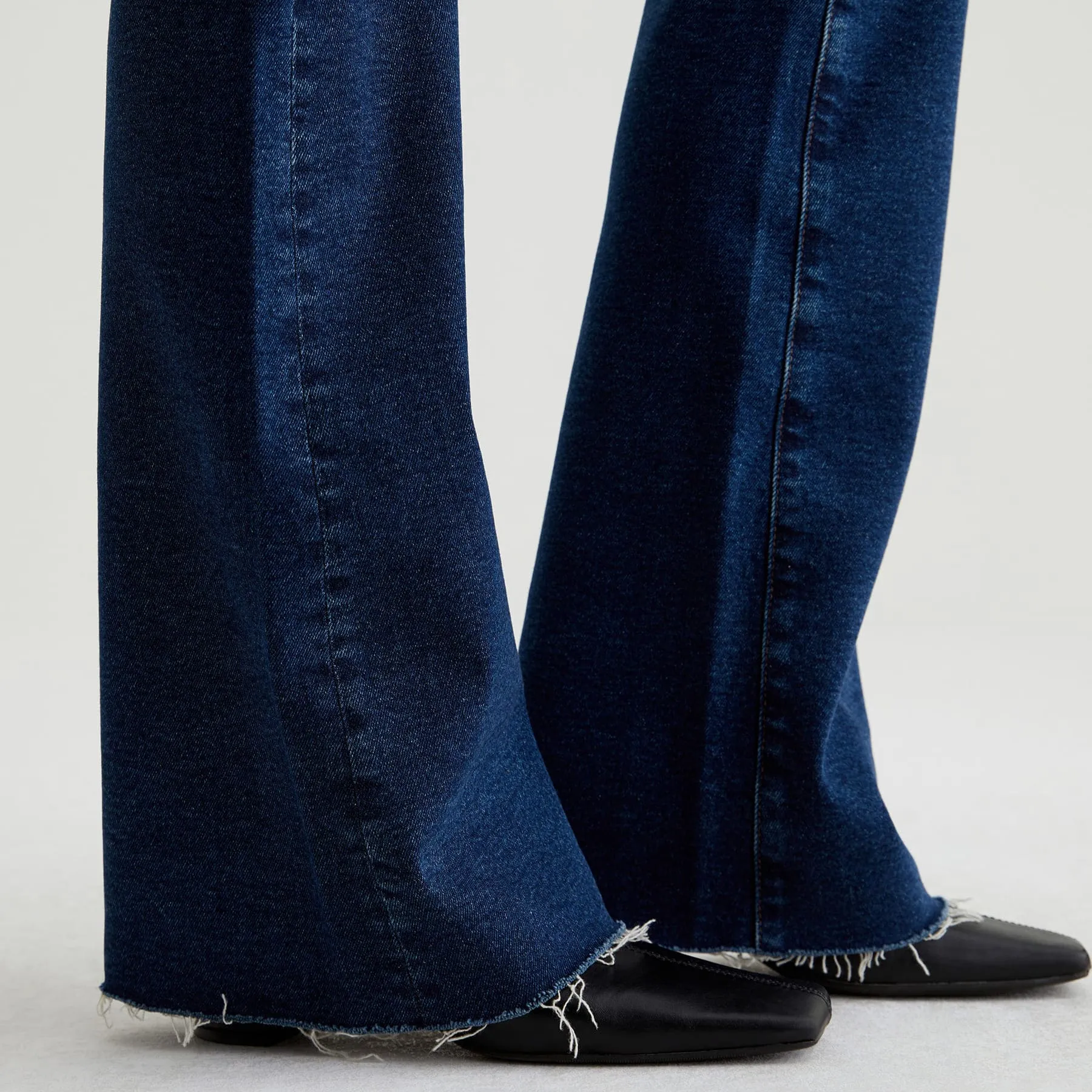 AG Women's Farrah Boot Jeans - 7 Years Antwerp