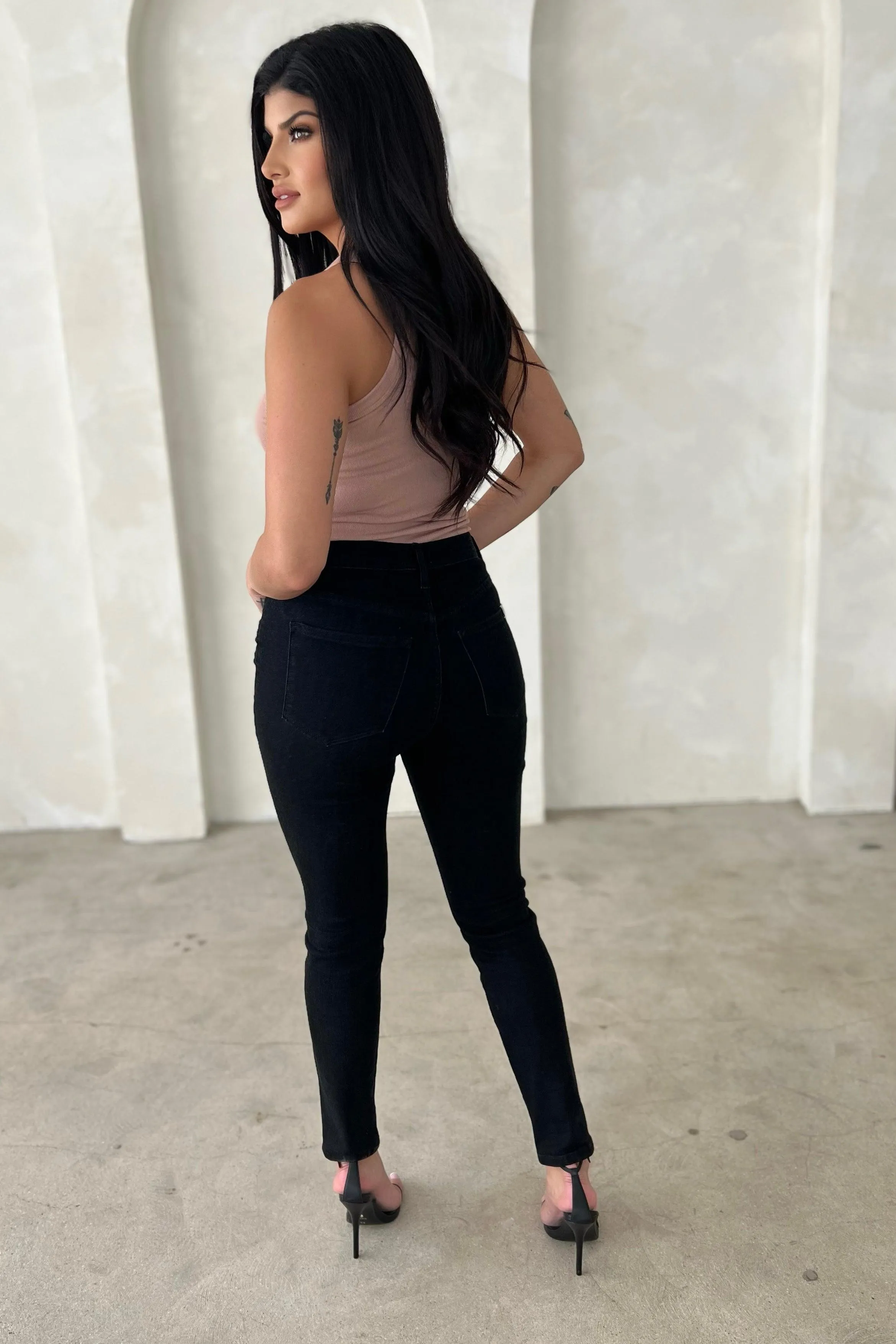 CORA JEANS (SIZE 26 & 27 AVAILABLE)