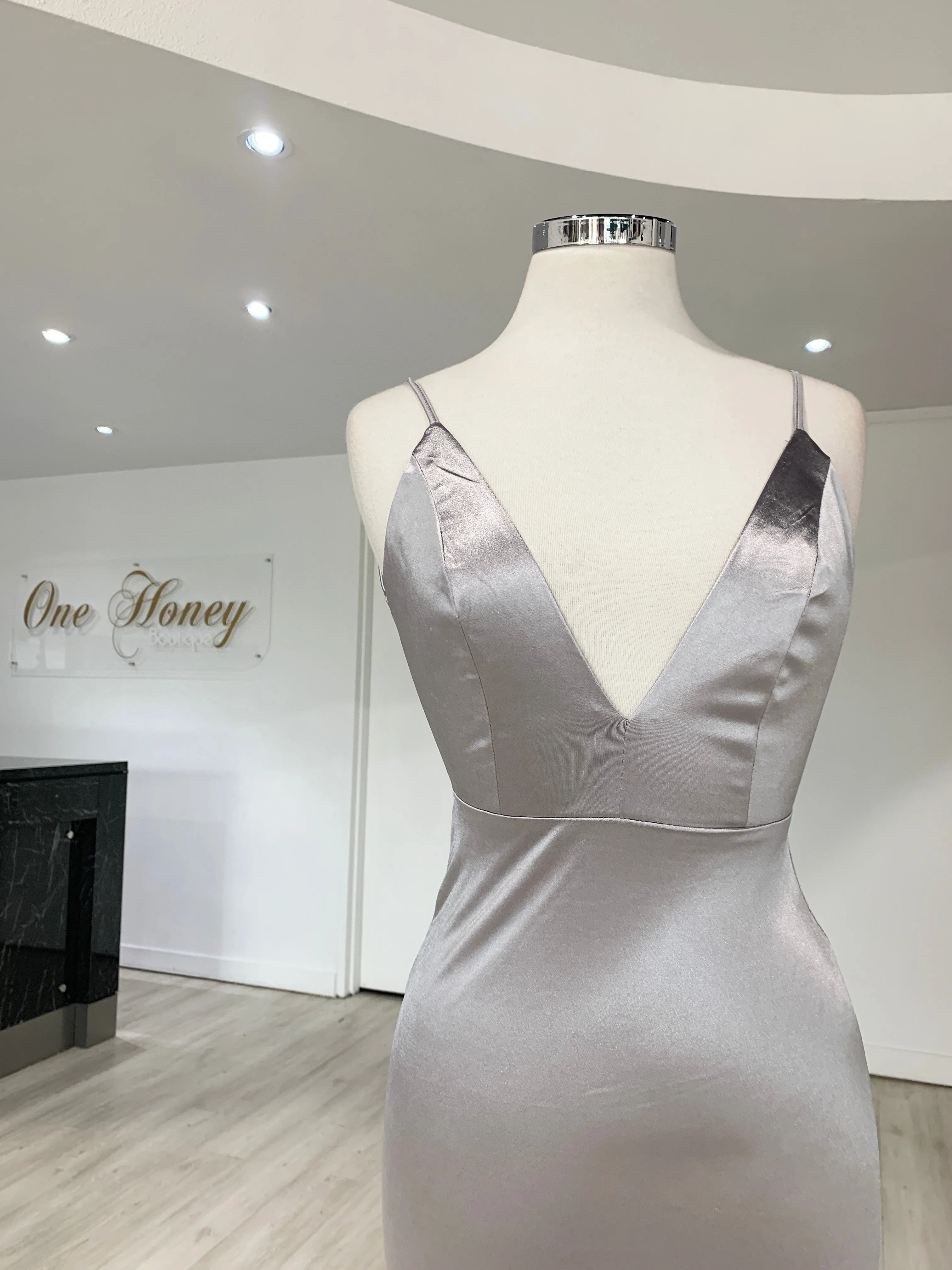 Honey Couture MILEE Low Back Mermaid Evening Gown Dress