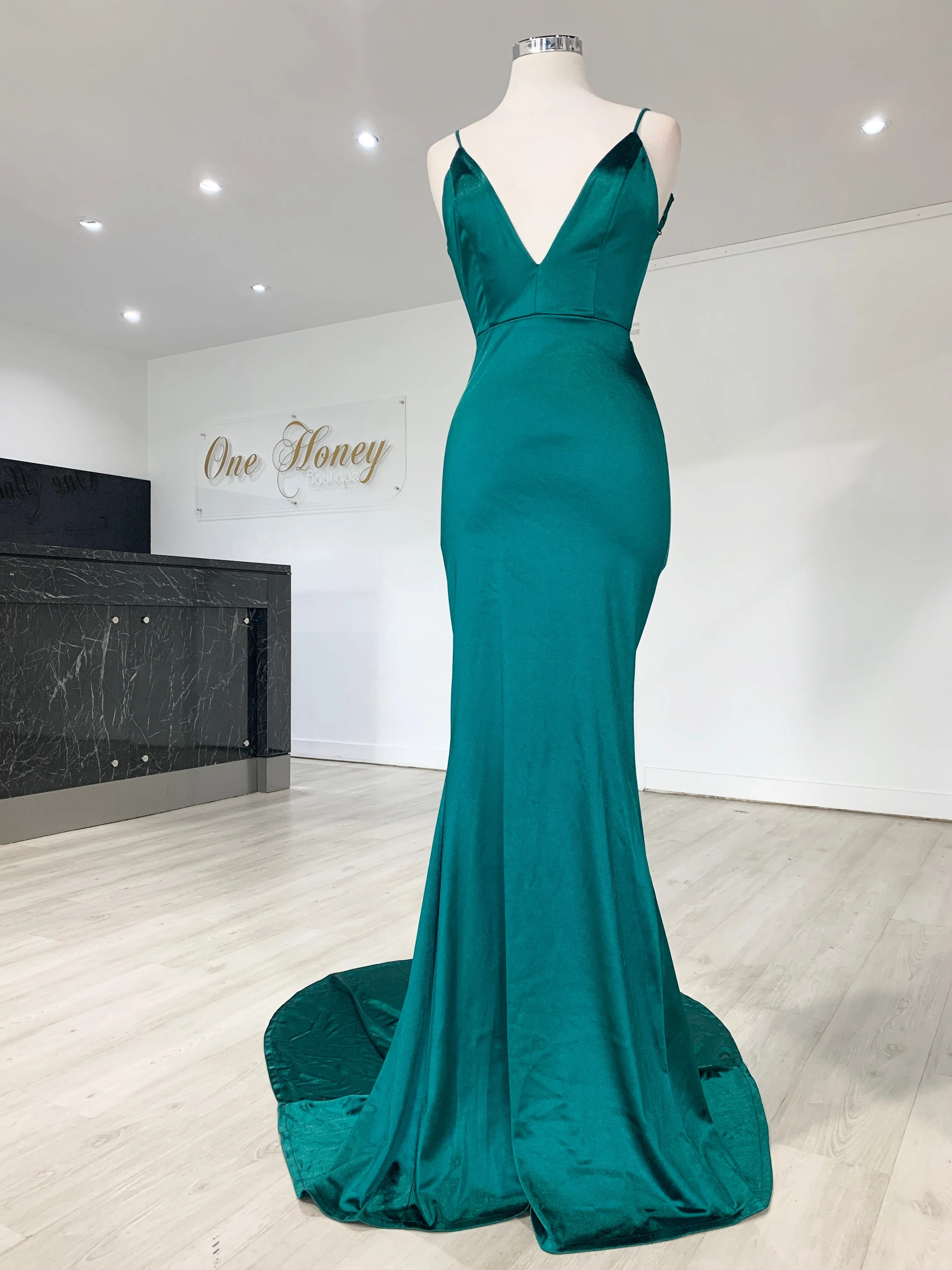 Honey Couture MILEE Low Back Mermaid Evening Gown Dress