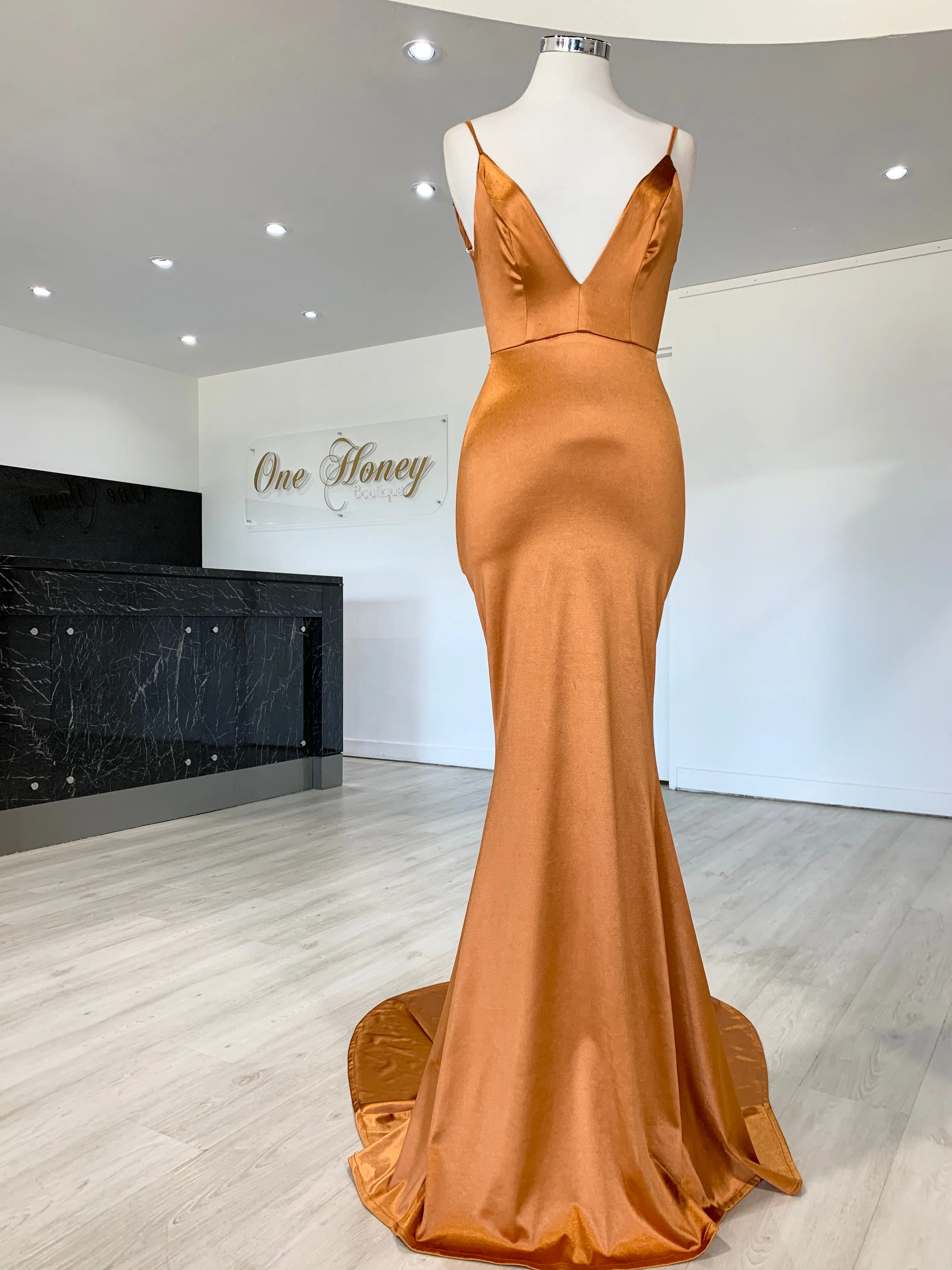 Honey Couture MILEE Low Back Mermaid Evening Gown Dress