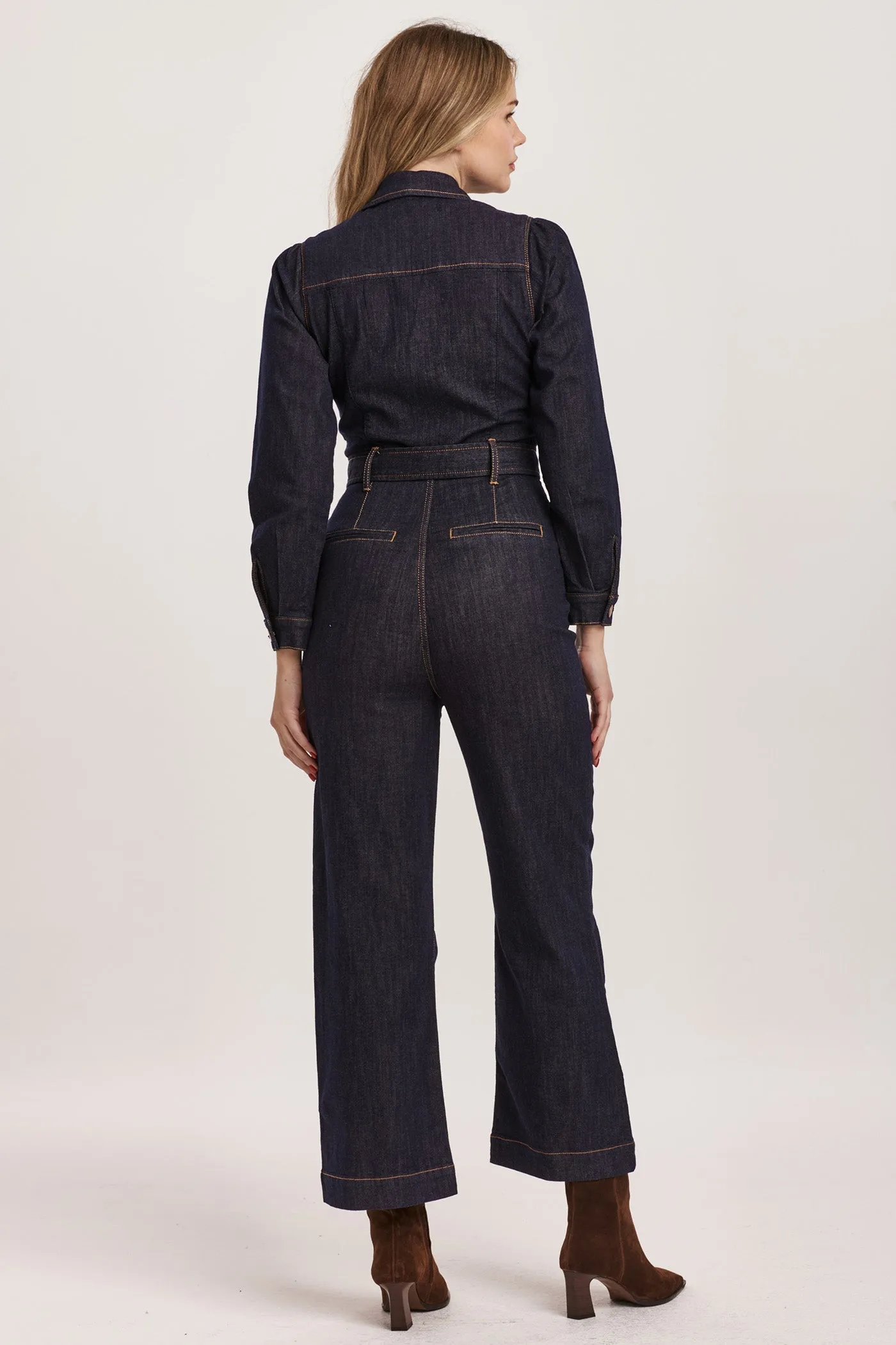 KELLIE V-NECK LONG SLEEVE CENTER BELT JUMPSUIT DARK DENIM
