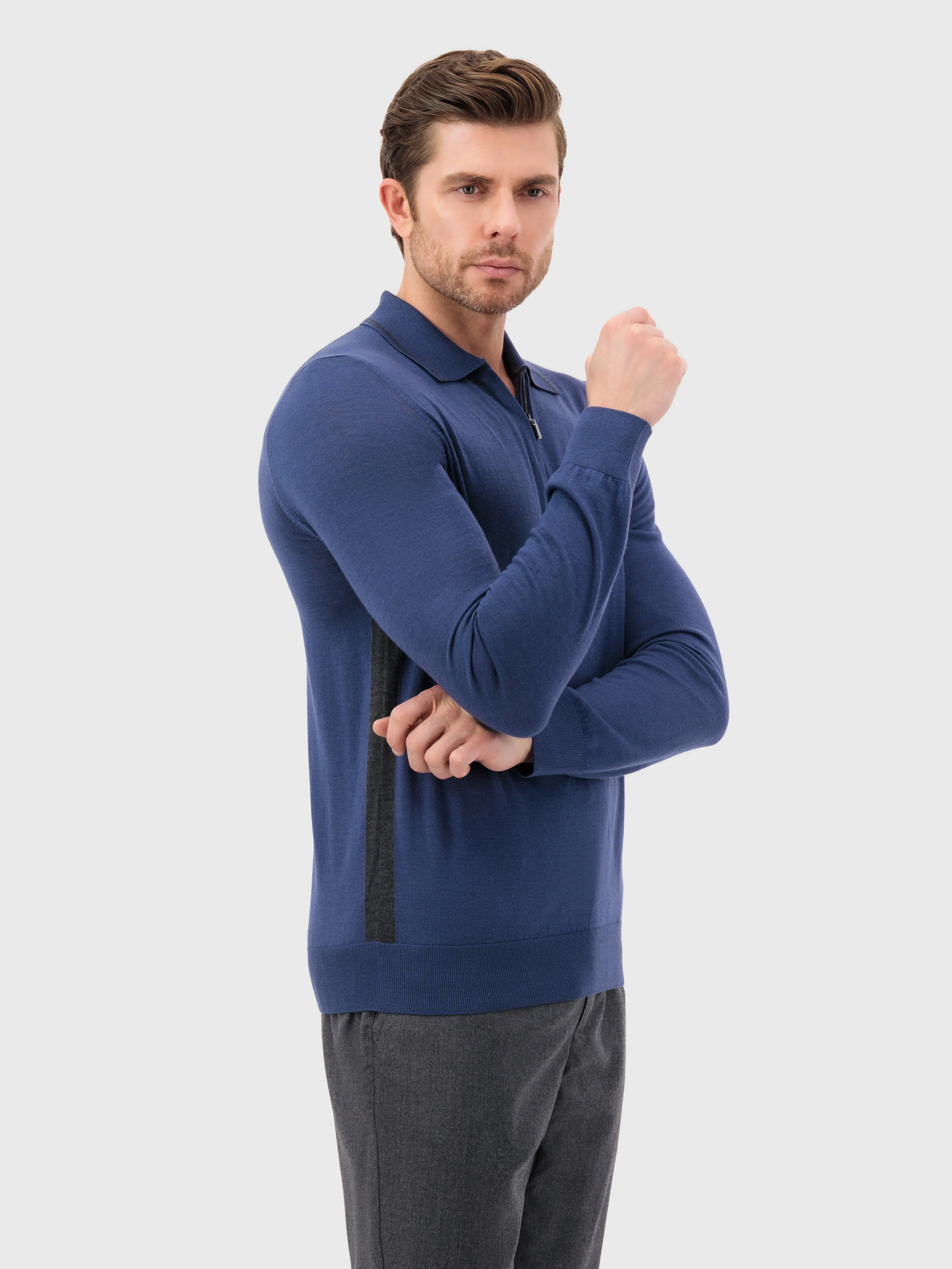 Long Sleeve Polo Shirt with Griffon Emblem Embroidery Smoke Blue