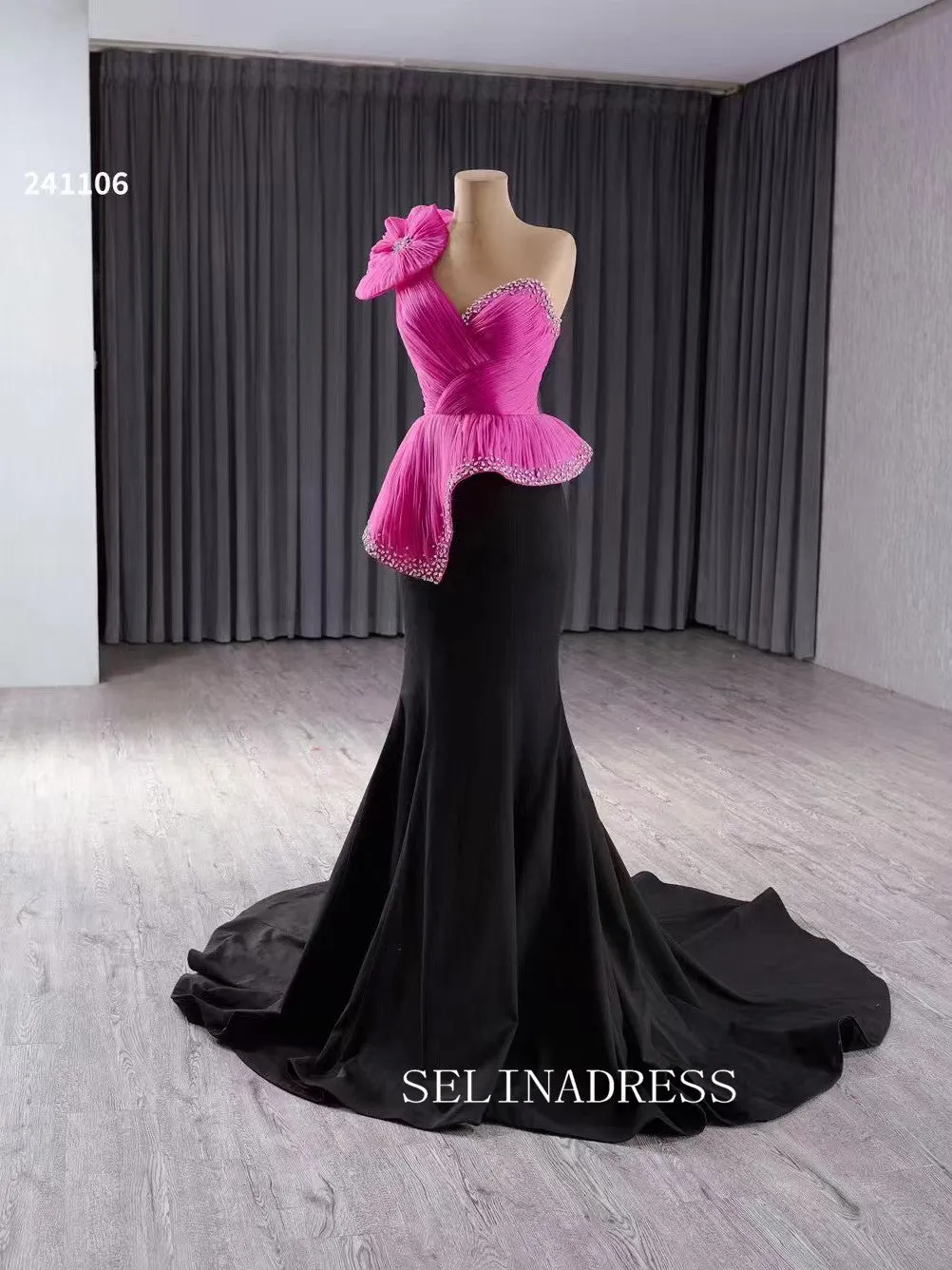 luxury Mermaid One Shoulder Black Wedding Dresses Beaded Formal Gown 241106