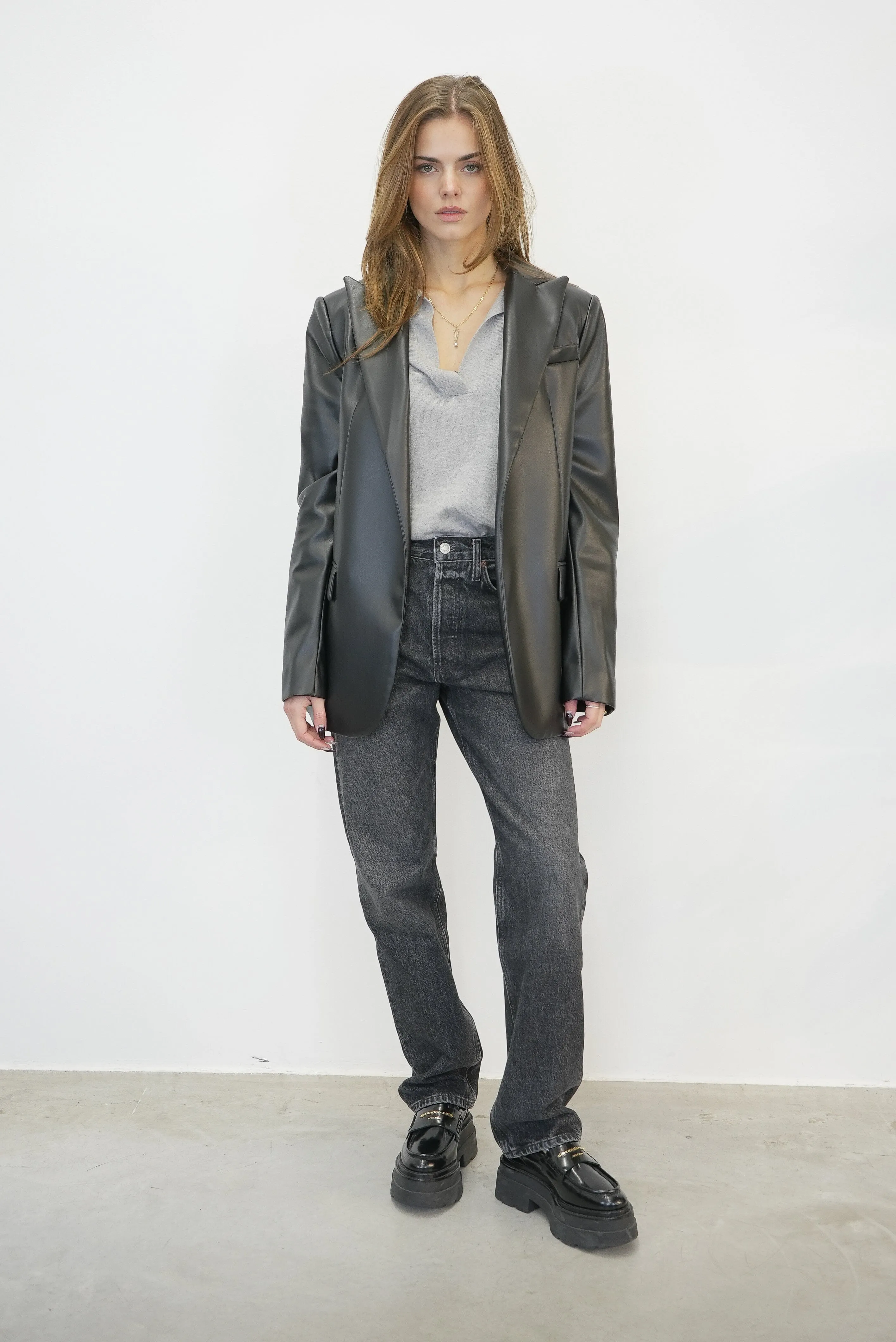 OVERSIZED LEATHER BLAZER
